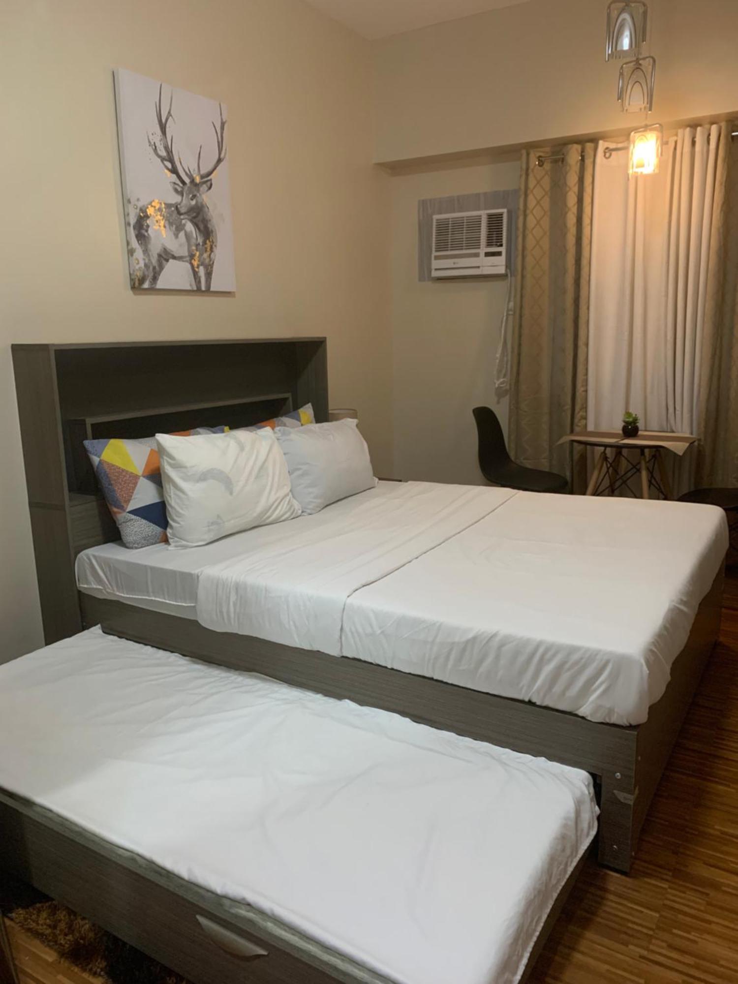 Luxanos Condo Place- Sunvida Tower Cebu Esterno foto