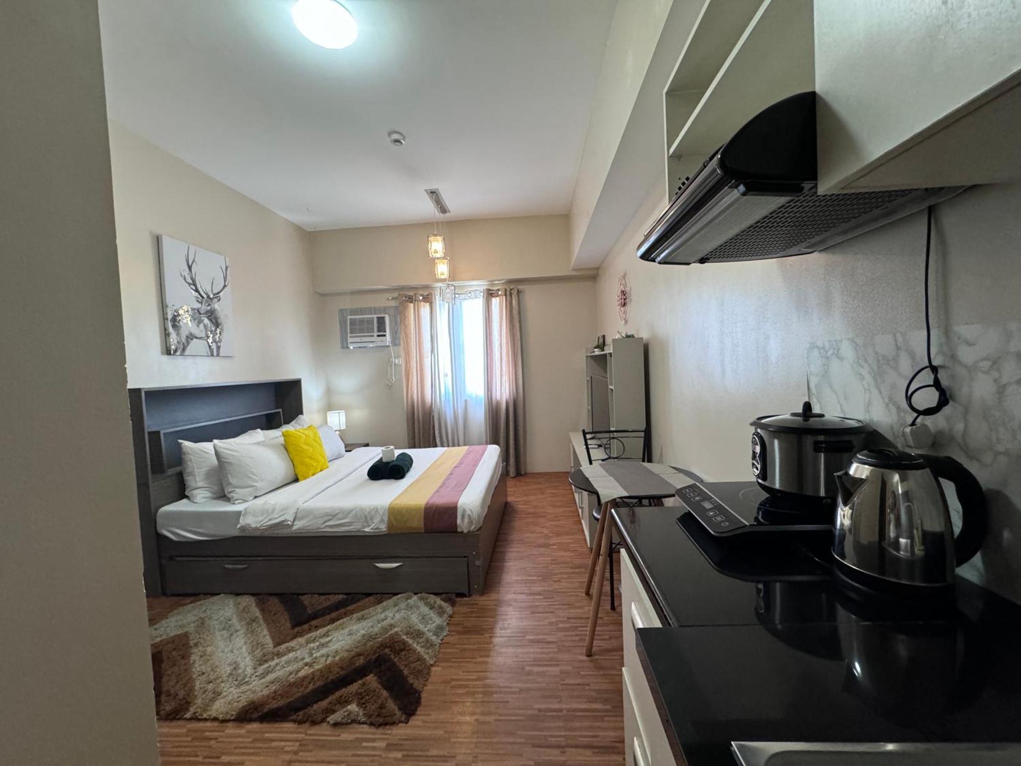 Luxanos Condo Place- Sunvida Tower Cebu Esterno foto