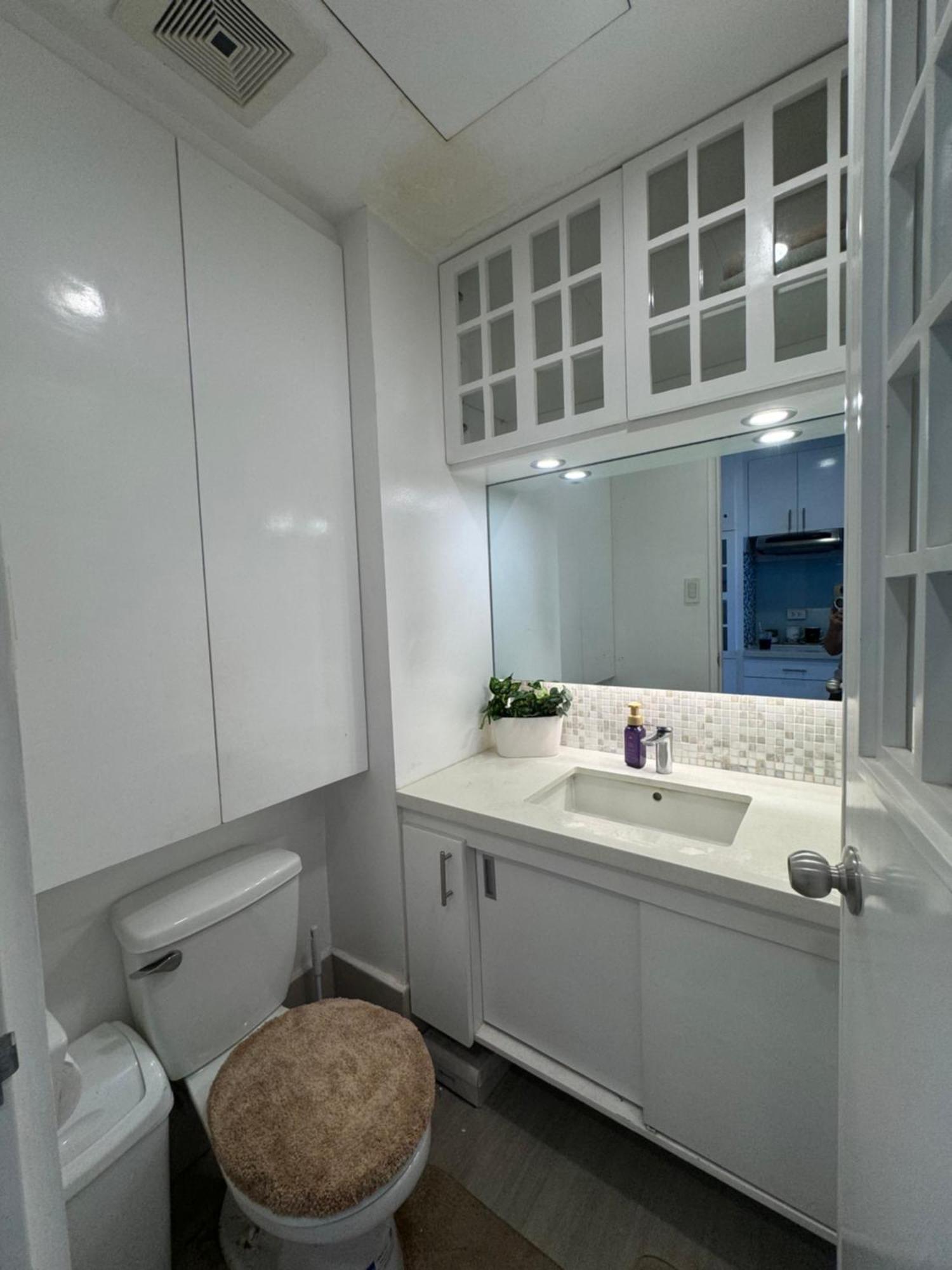 Luxanos Condo Place- Sunvida Tower Cebu Esterno foto