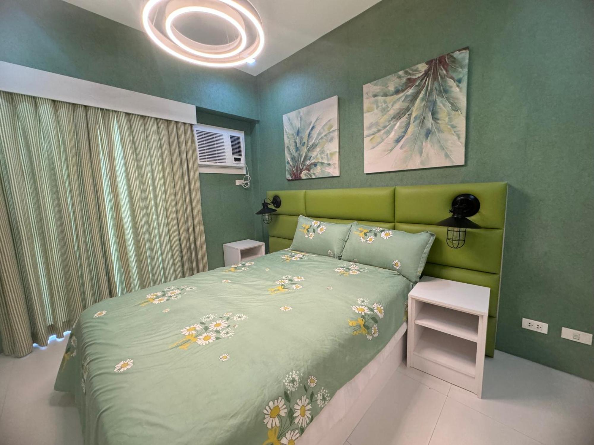 Luxanos Condo Place- Sunvida Tower Cebu Esterno foto
